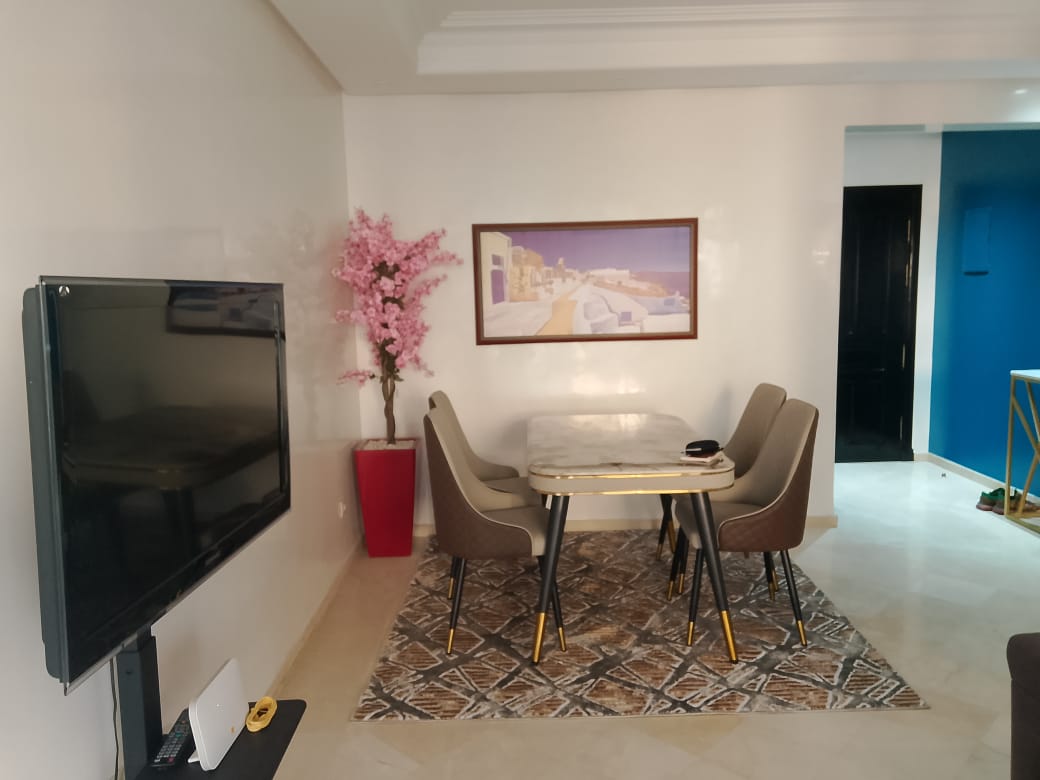 BEL APPARTEMENT AU CŒUR DU TRIANGLE D’OR – GUÉLIZ