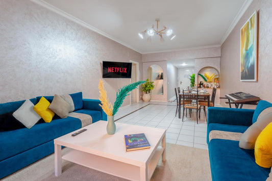 APPARTEMENT À VENDRE À L’HIVERNAGE – 87 M² – VUE MENARA MALL – RÉSIDENCE SÉCURISÉE