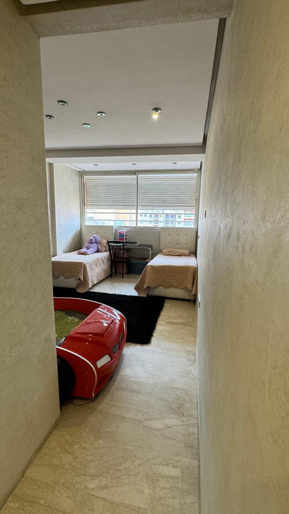 APPARTEMENT SPACIEUX  - HIVERNAGE