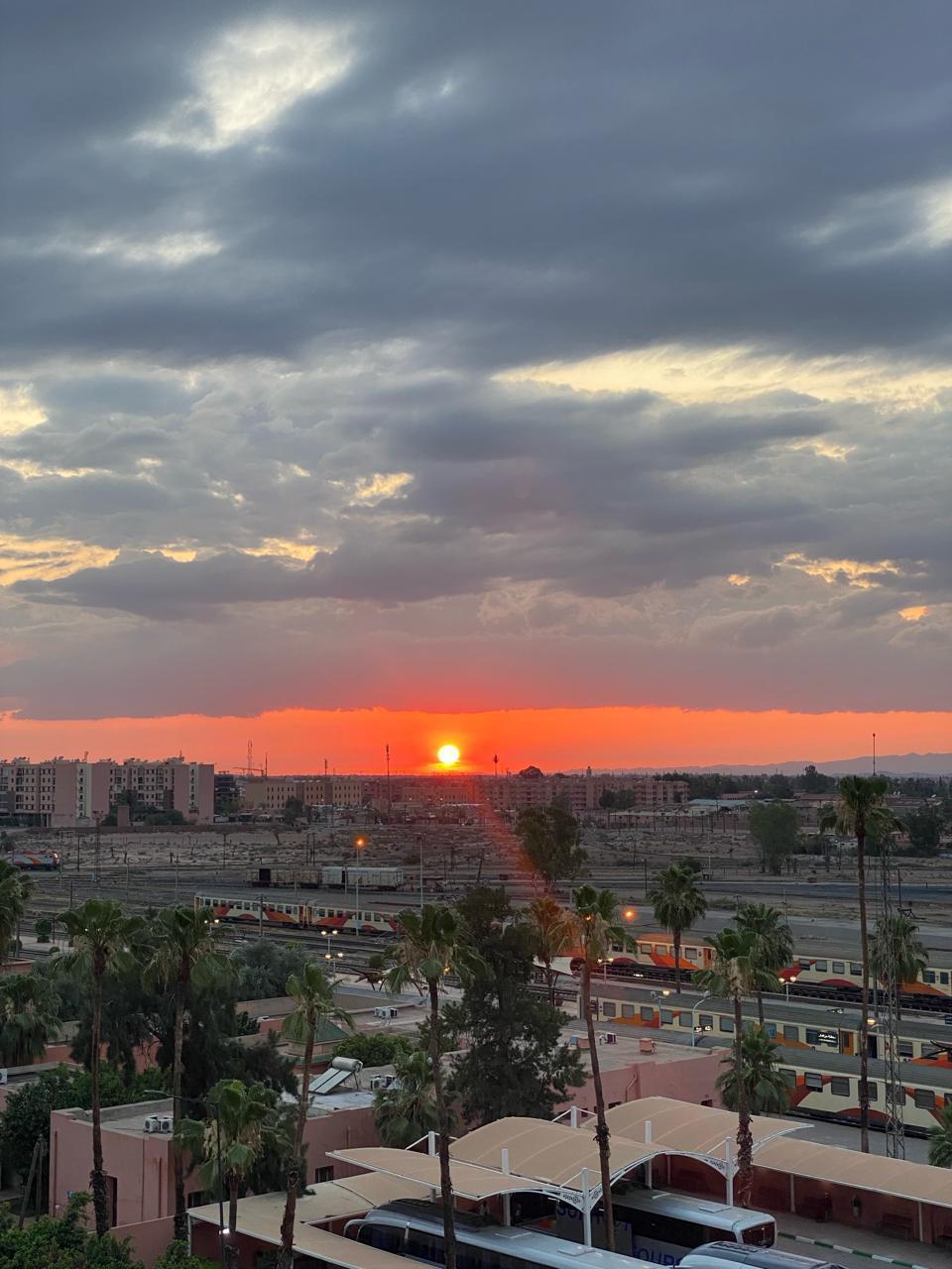 APPARTEMENT SPACIEUX  - HIVERNAGE