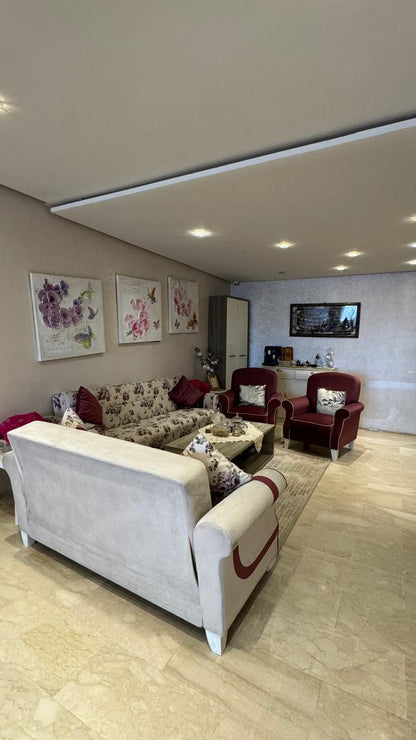 APPARTEMENT SPACIEUX  - HIVERNAGE