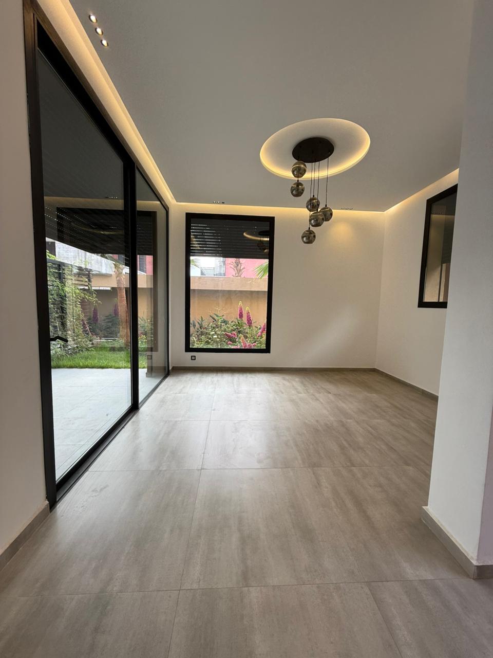 Villa de 3 Suites – Route de l’Ourika, Km 8