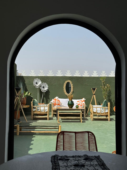 MAGNIFIQUE RIAD RÉNOVÉ À LA KASBAH AVEC ROOFTOP – VENDU MEUBLÉ ET ÉQUIPÉ